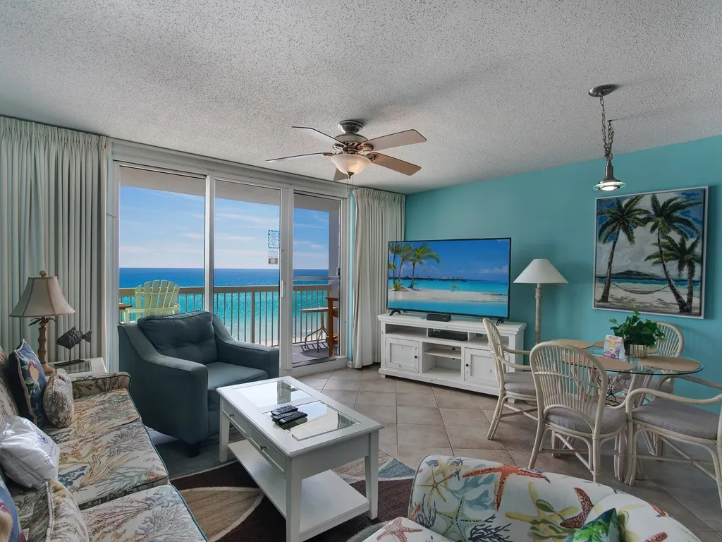 Pelican Beach 0710