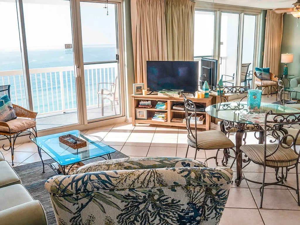 Pelican Beach 1510