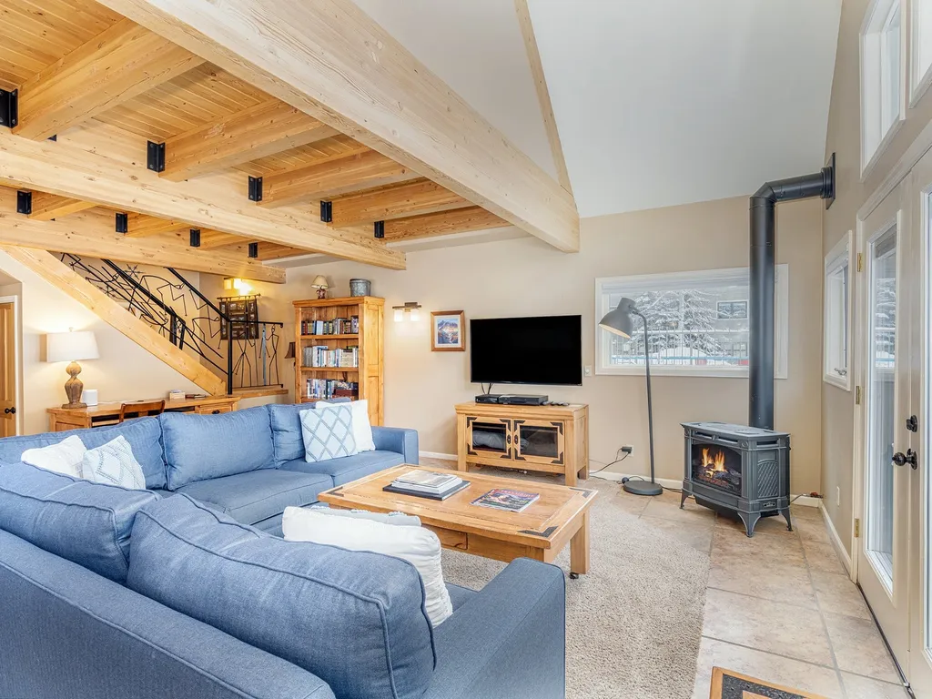 Viking Lodge 100AB
