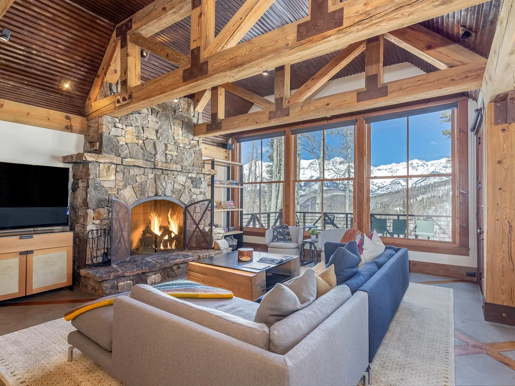Copper Hollow