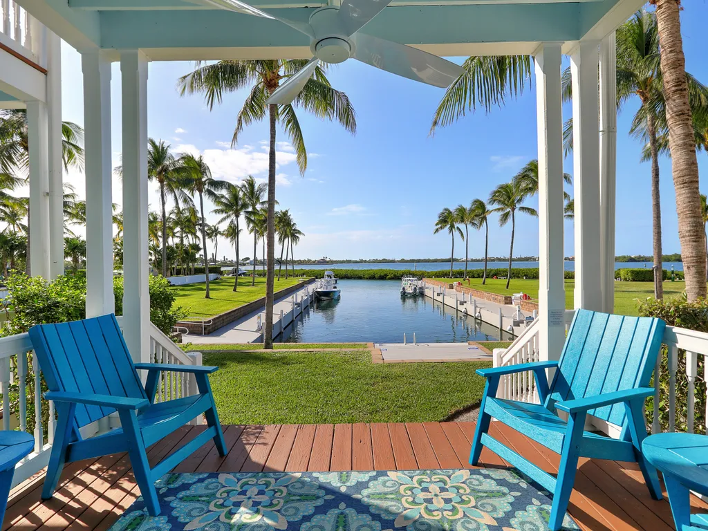 Waterfront luxury Villa (43) with sunset views and boat slip