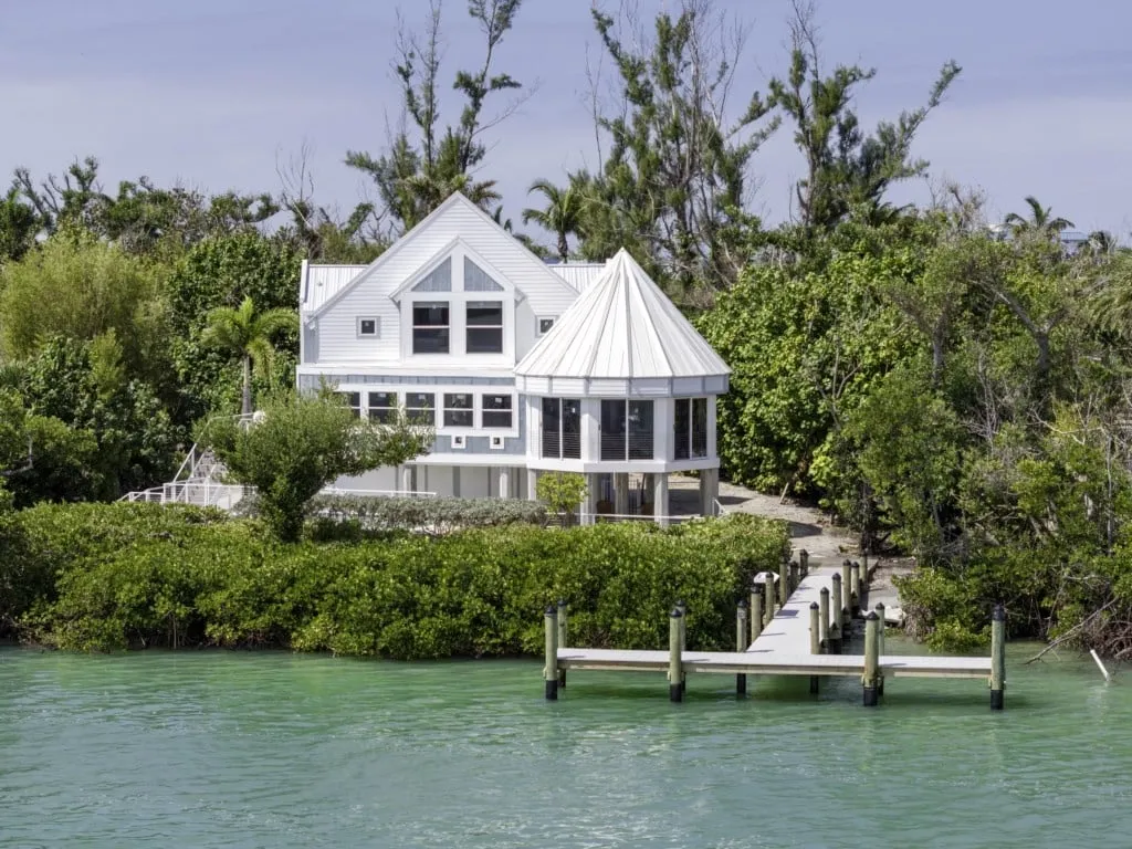 Holley House