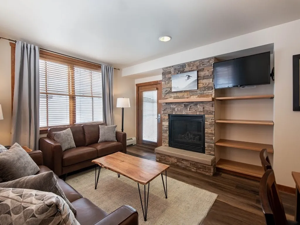 Secluded Condo with Corridor Ski Trail View- Zephyr Mountain Lodge Premium Unit 1201