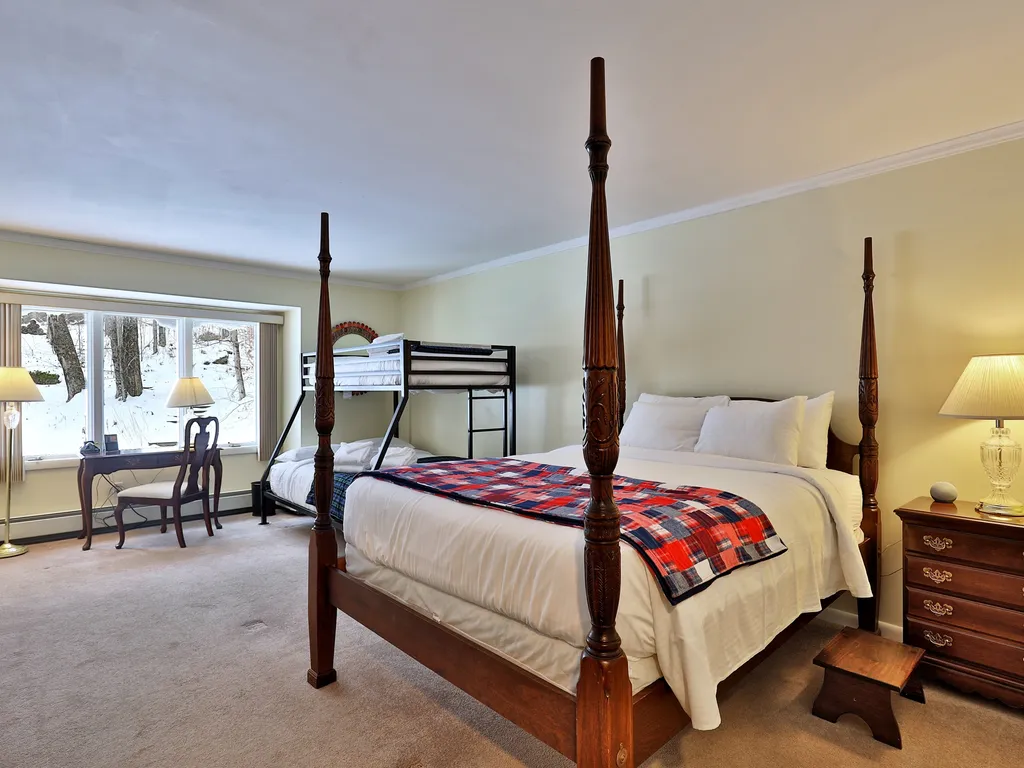 The Birch Ridge #11- Family Room