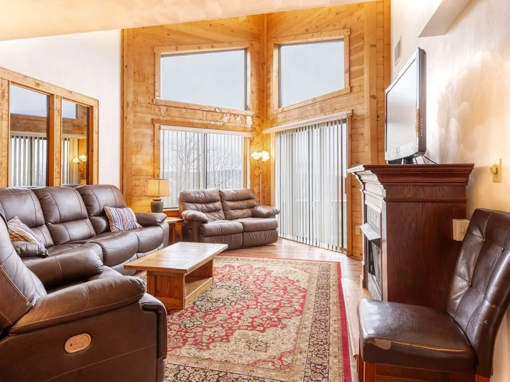 Property Image 0