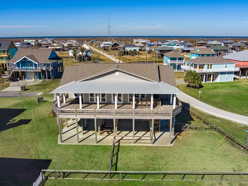 SweetSol Crystal Beach Home