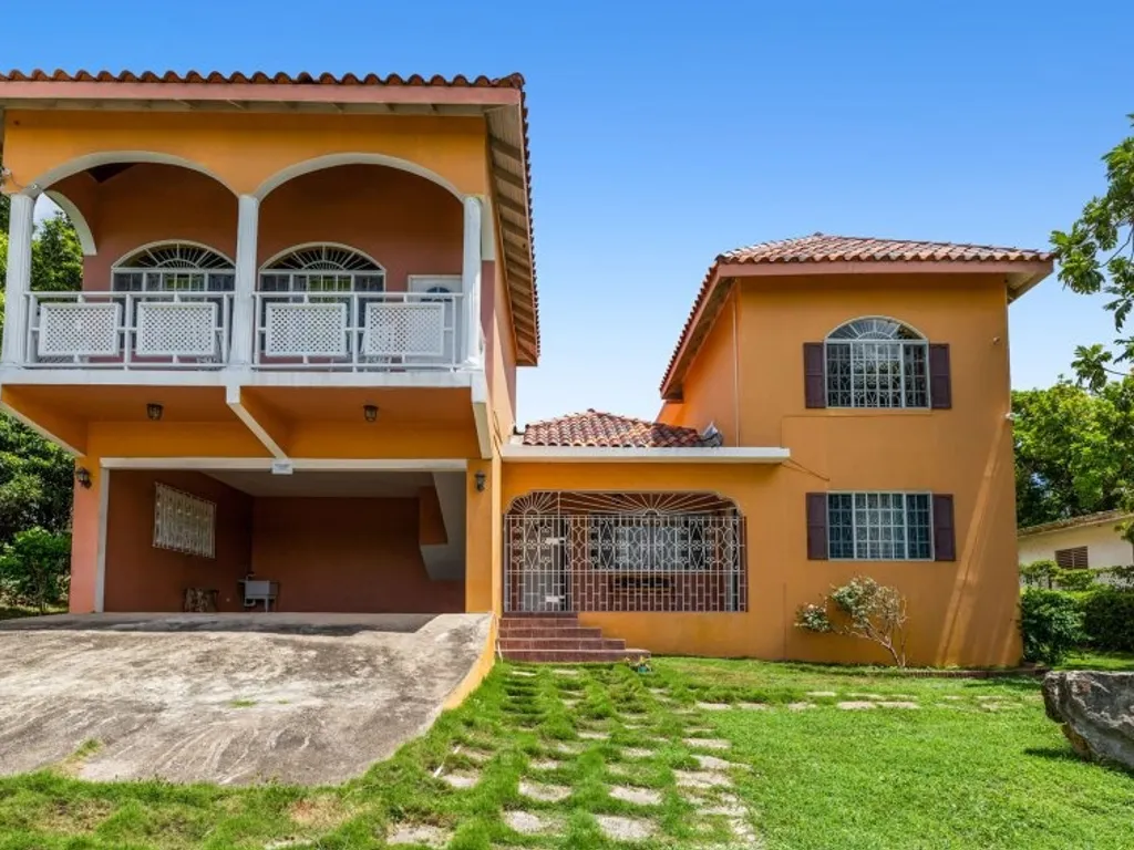 YanceyLargoEstate-7BR Beautiful w/Mountain View