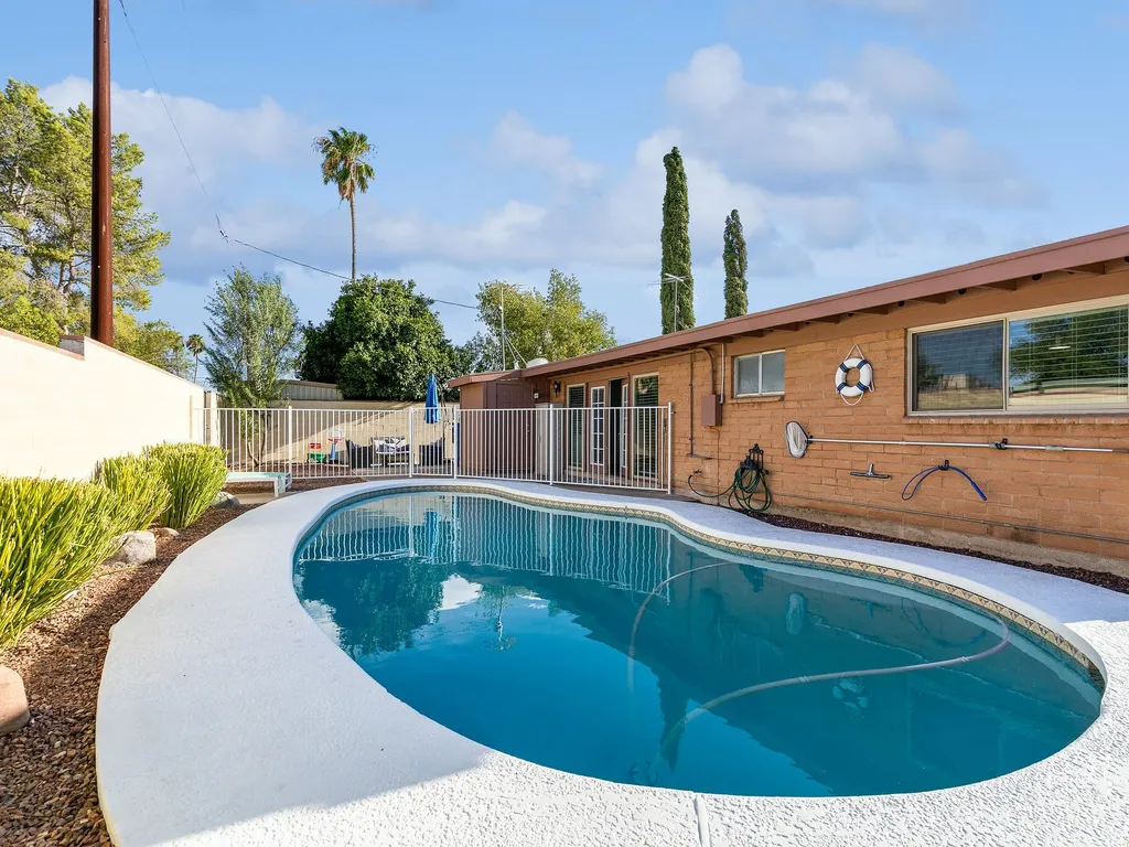 Family-Friendly Desert Oasis