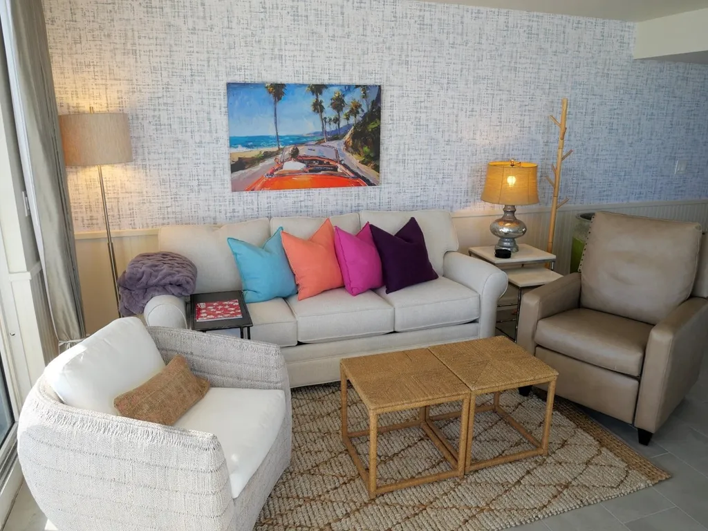 Pelican Beach 0701