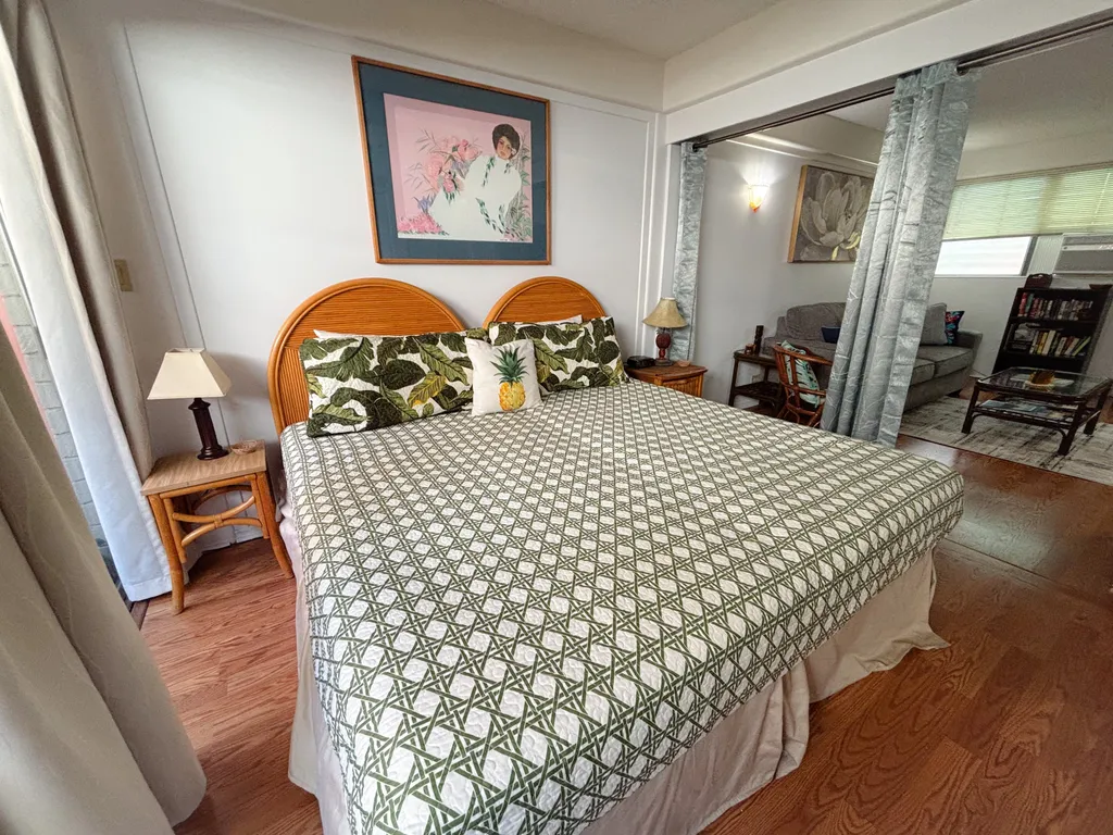 Hawaiian King Humble Oasis 1-Bedroom