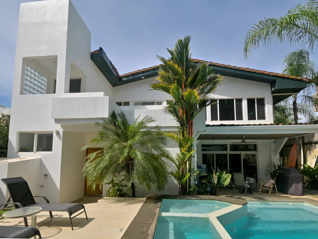 HERMOSA PALMS #50