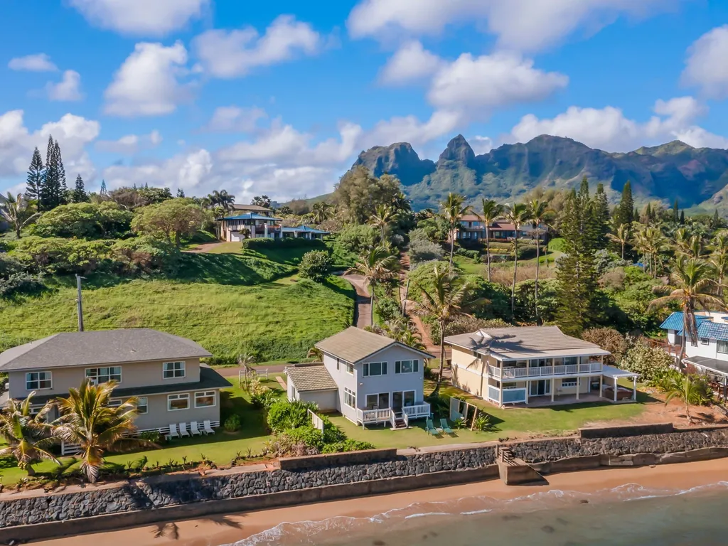 Kauai Aliomanu Sunrise Hale