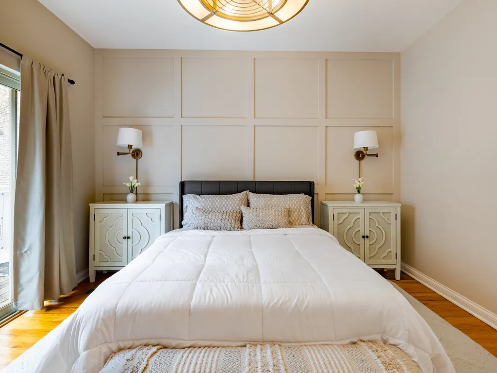 Windy City Getaway | 3BR 2BA Chicago Townhouse