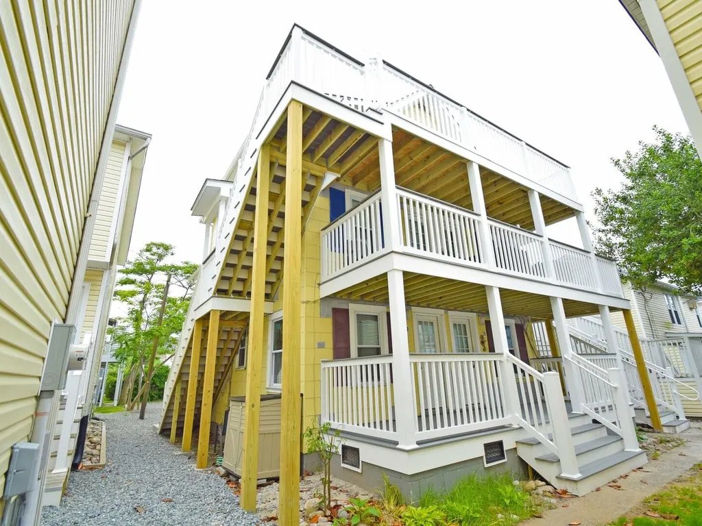 Parrot Bay-Key West Cabanas 42