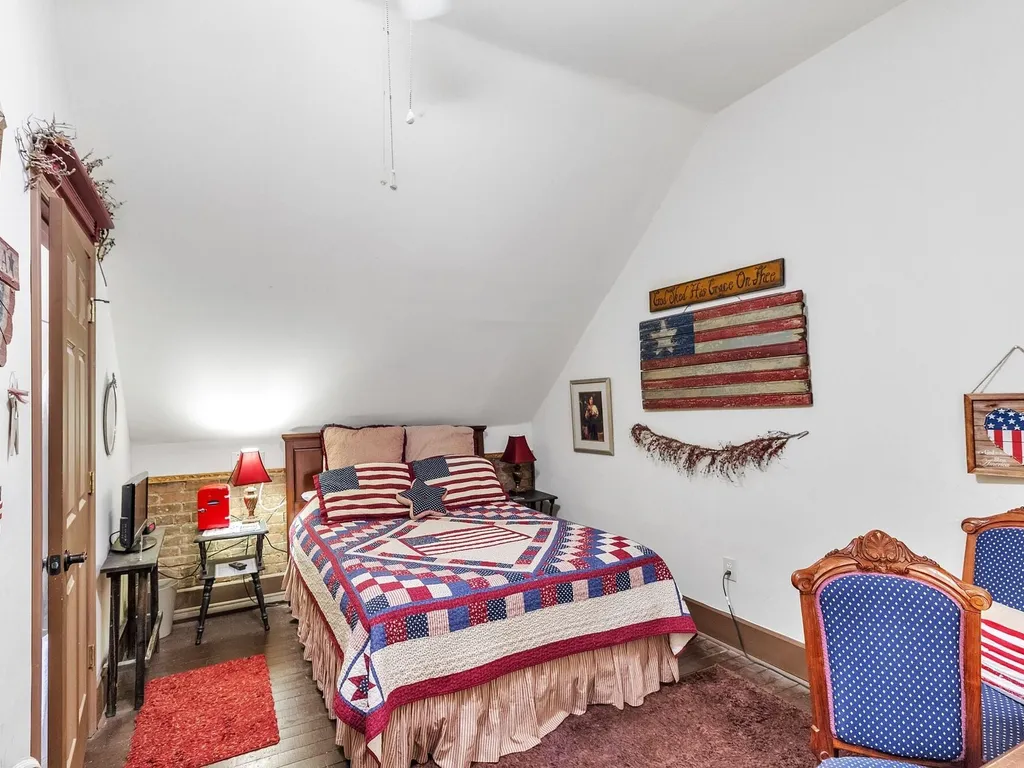Property Image 0