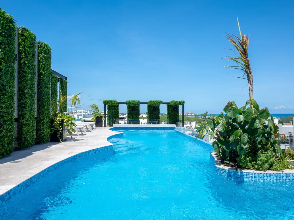 Menesse Coco Beach 104