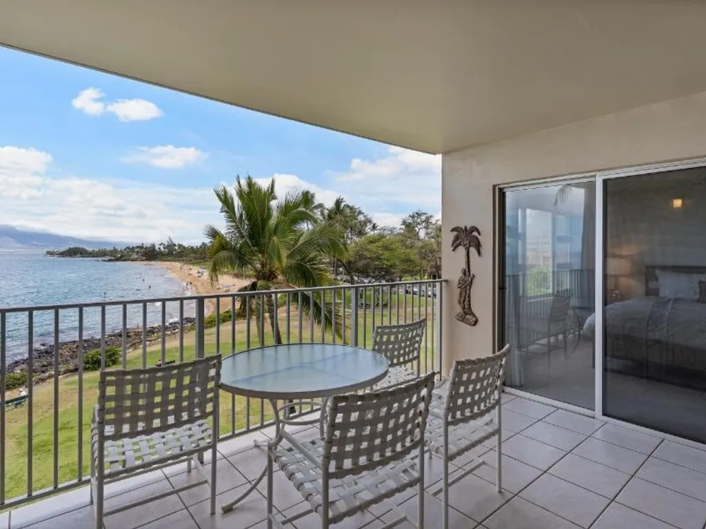 ROYAL MAUIAN, #405