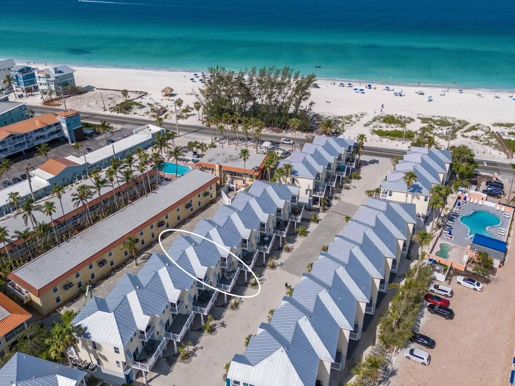 Bermuda Bay Club 1427