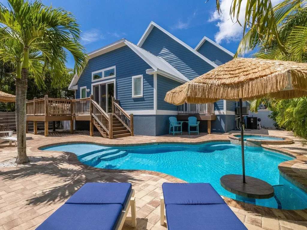 Tiki By The Sea
