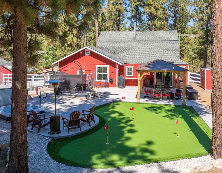 37- Foxy Farm Ranch