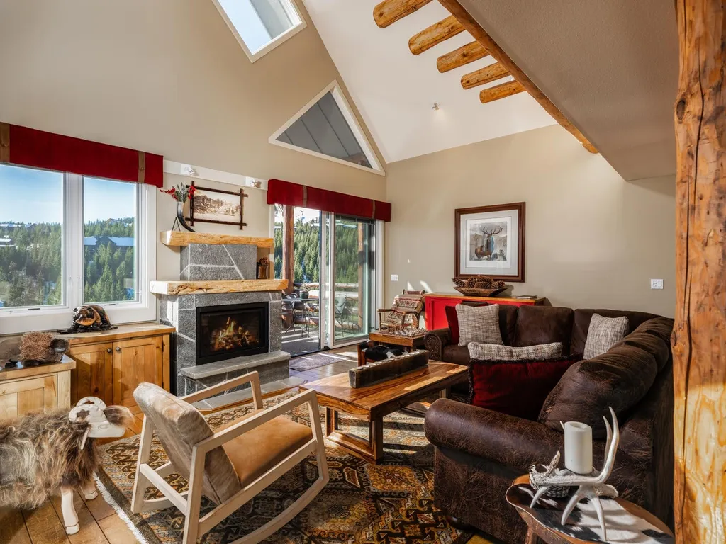 Saddle Ridge F5