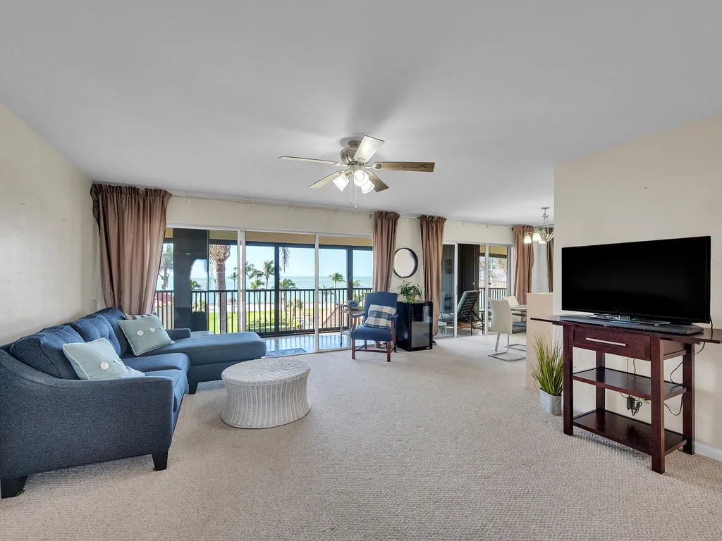 Gulf-View Condo with Resort-Style Amenities