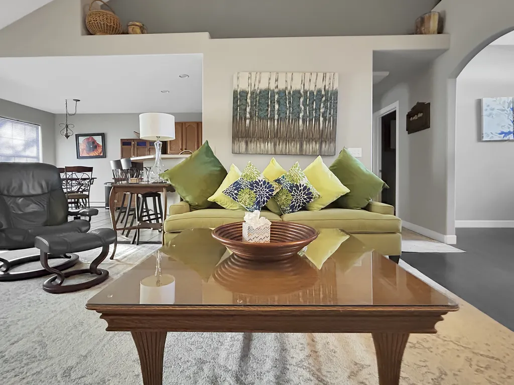 Paradise Hills Oasis
