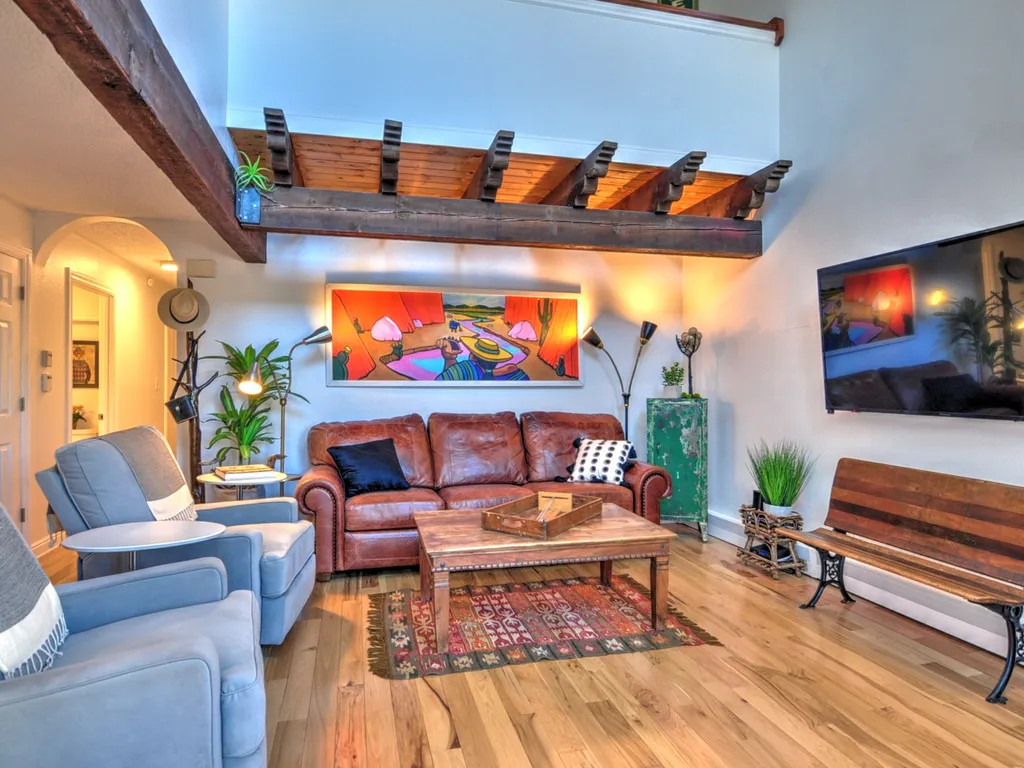 Fairway Desert Vista-Valley Views Next to Golf