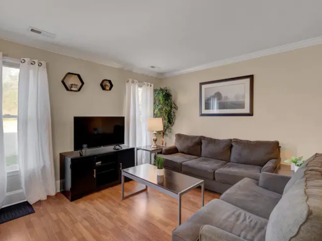 Property Image 0