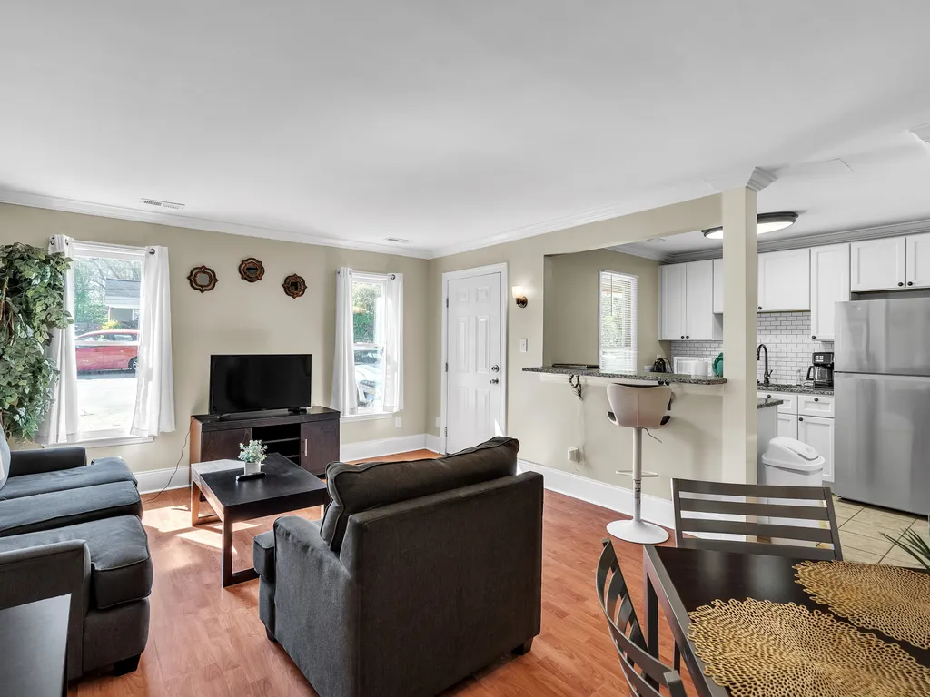 Property Image 0