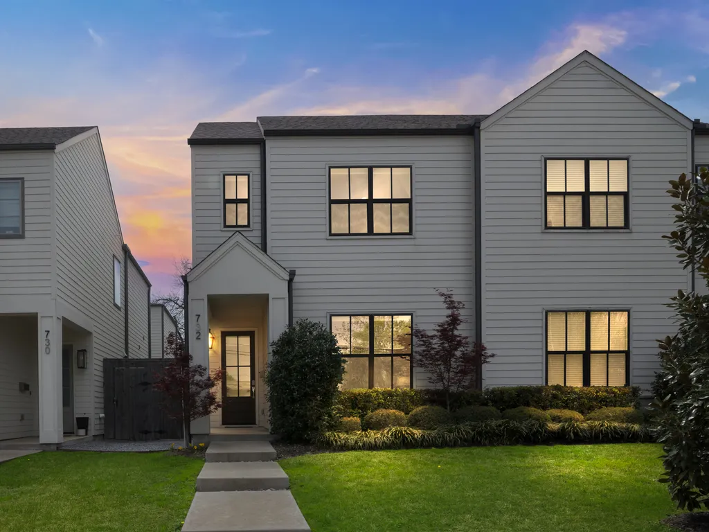 Modern 3BR in Bishop Arts | Walk to Shops &amp; Dining