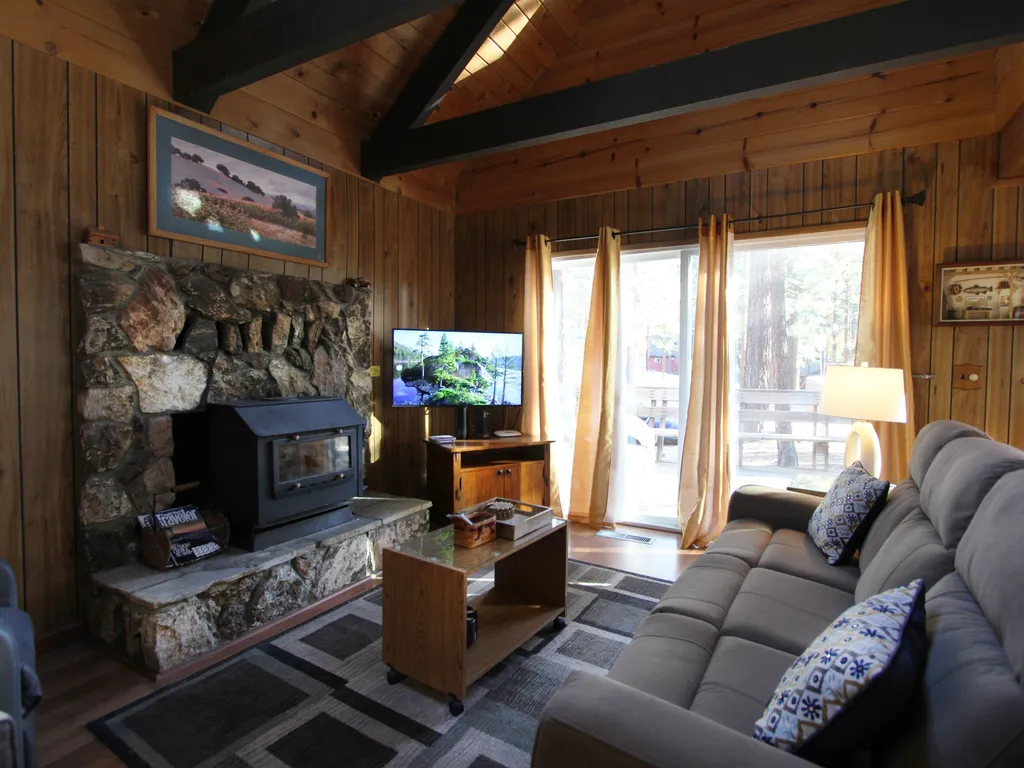 HCH0864- Donner Cabin