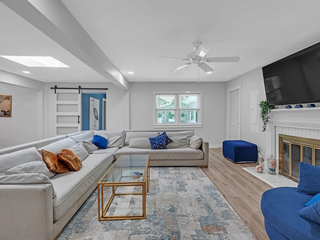 4BR Home | Yard, Patio, Near Beach and UNCW