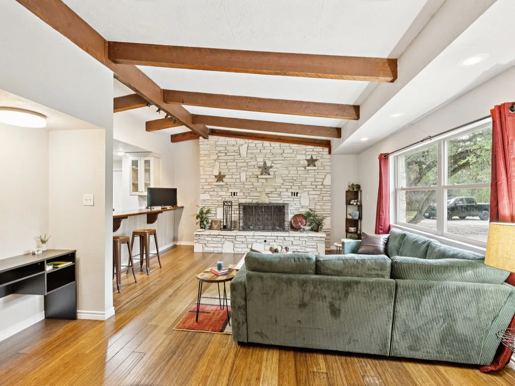 Hill Country Getaway Near San Marcos River