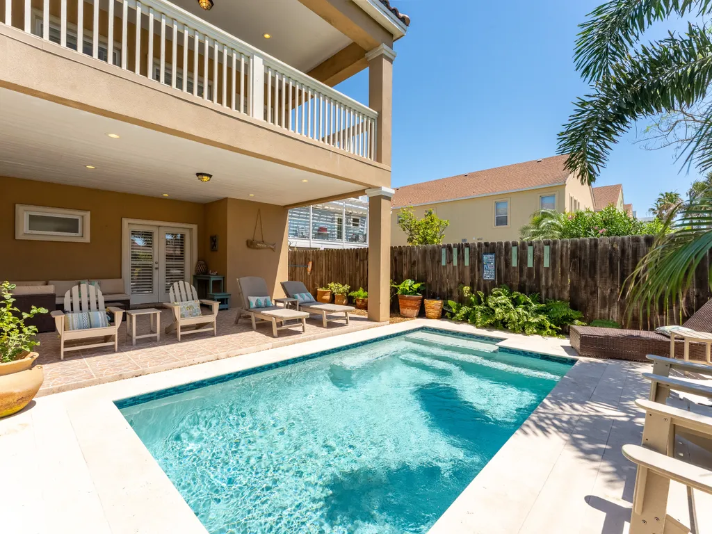 111B E. Lantana (Coastal Sol Villa)