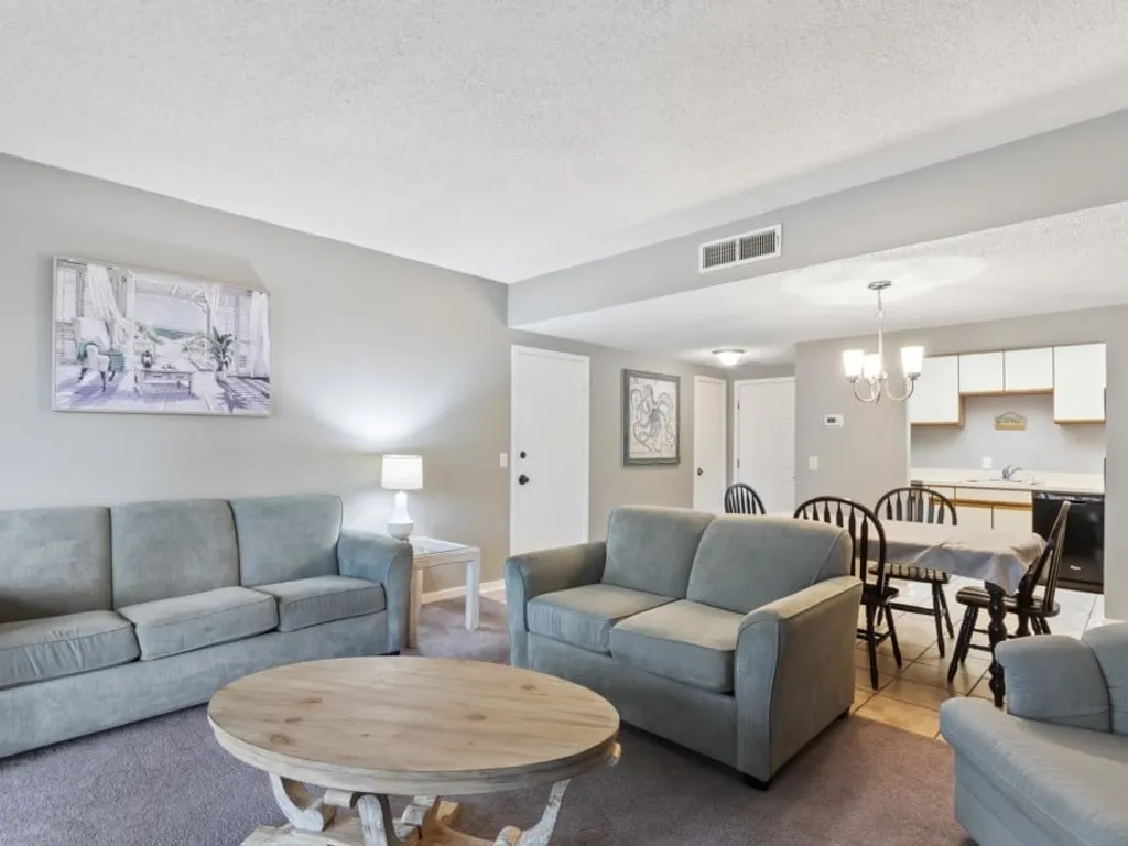 On the Waters- 1 Bed / 1 Bath in Village House!