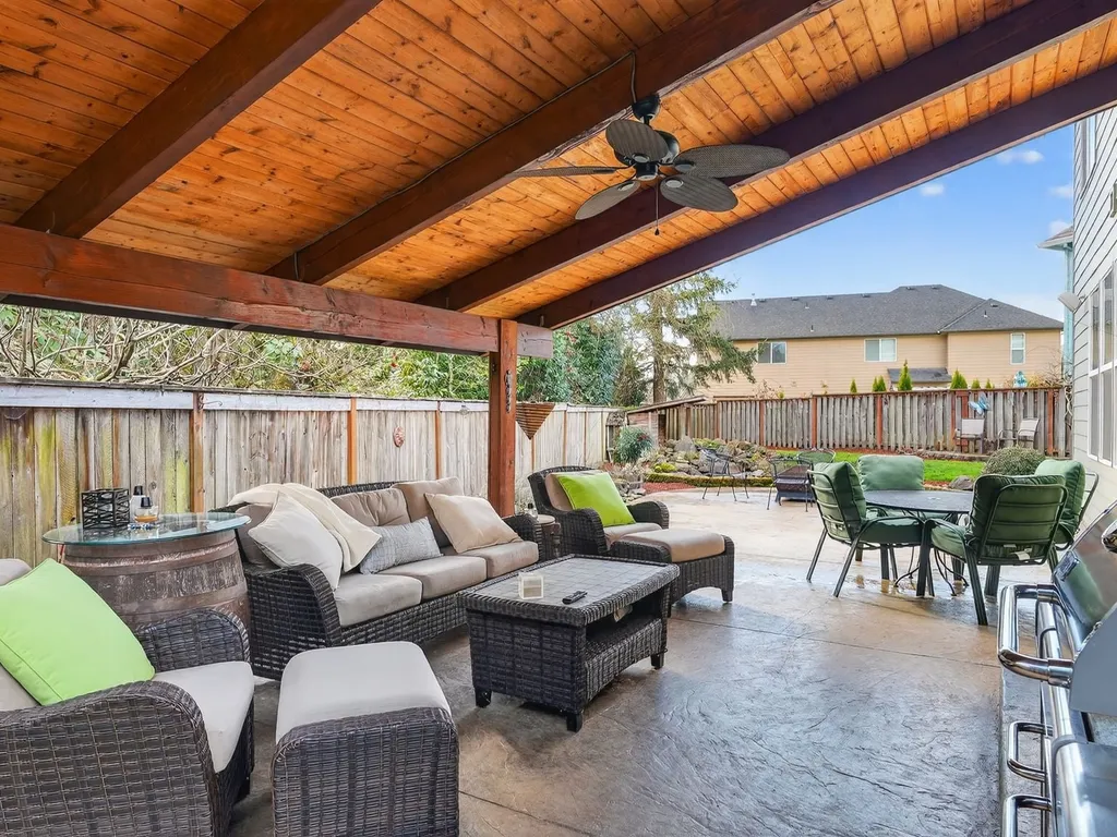 Keizer Retreat | Firepit + Near Salem &amp; Wineries