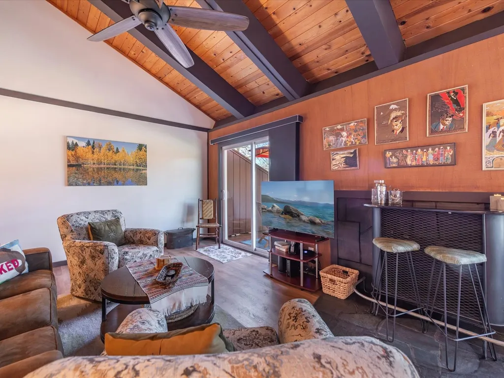 Tahoe City- Lake Forest Condo