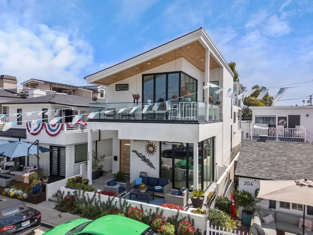 206 Onyx | Balboa Island Luxe