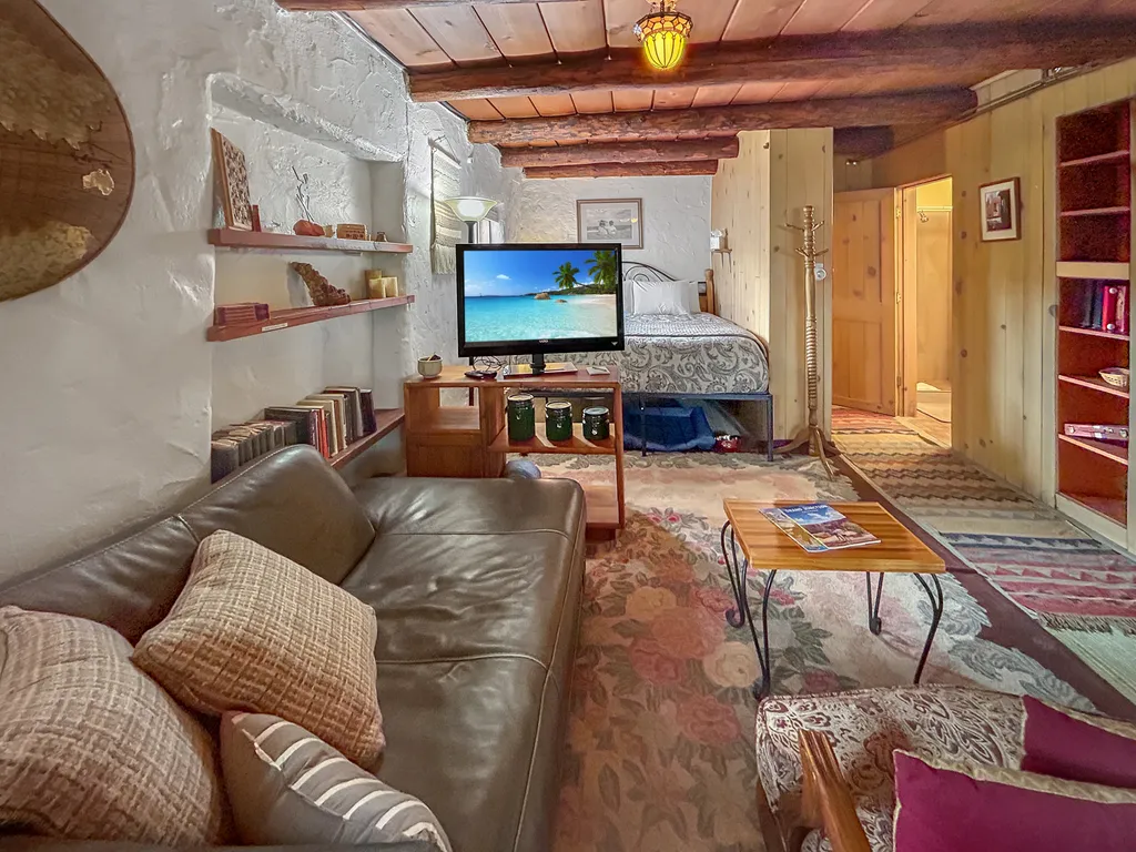 Casita Adobe