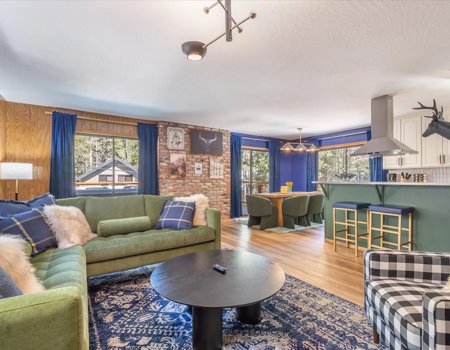 Donner Lake Outpost