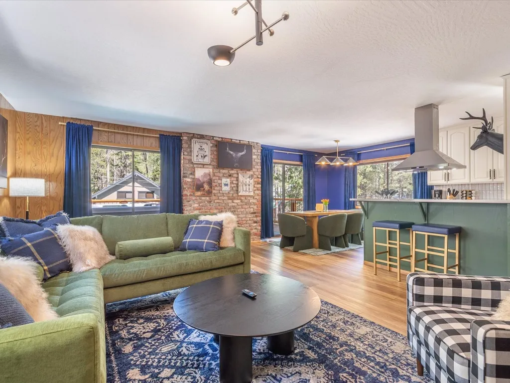 Donner Lake Outpost