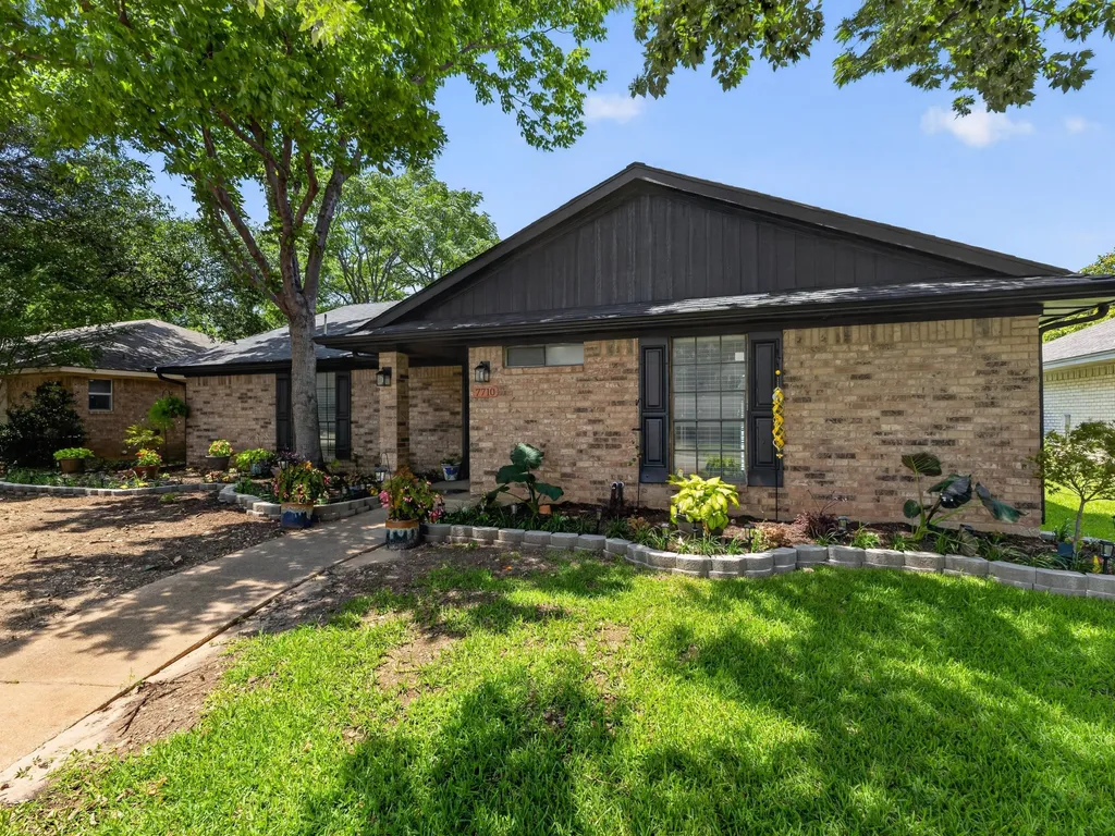Central Frisco Family Getaway