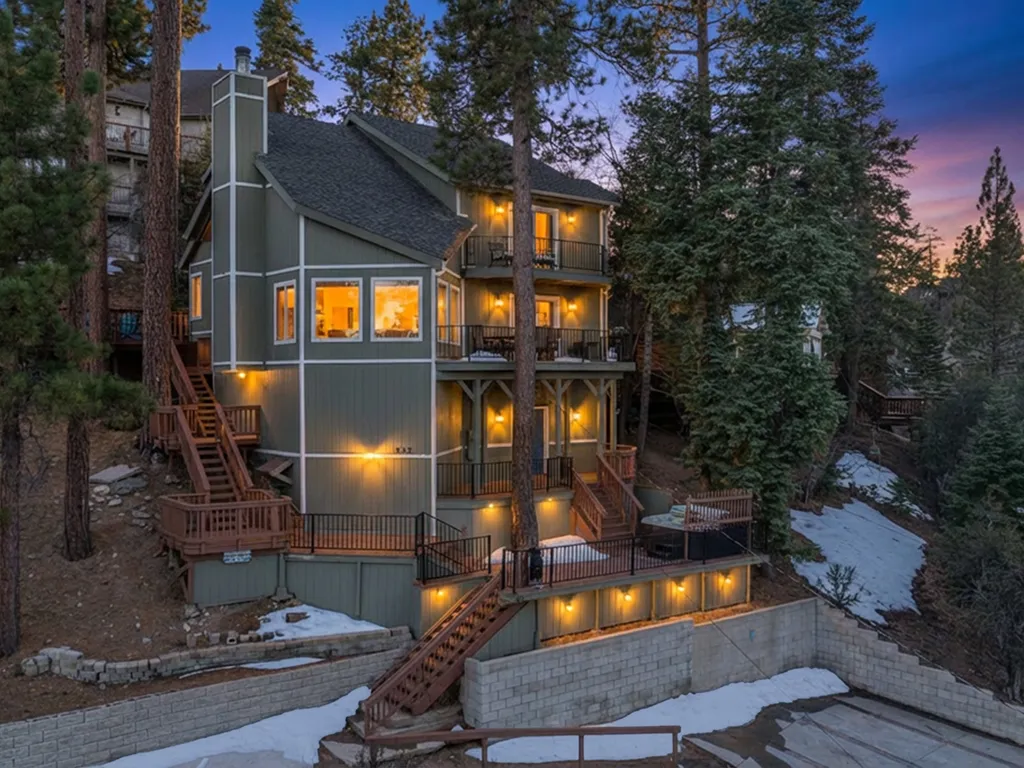 23- Big Bear Lakeview Lodge
