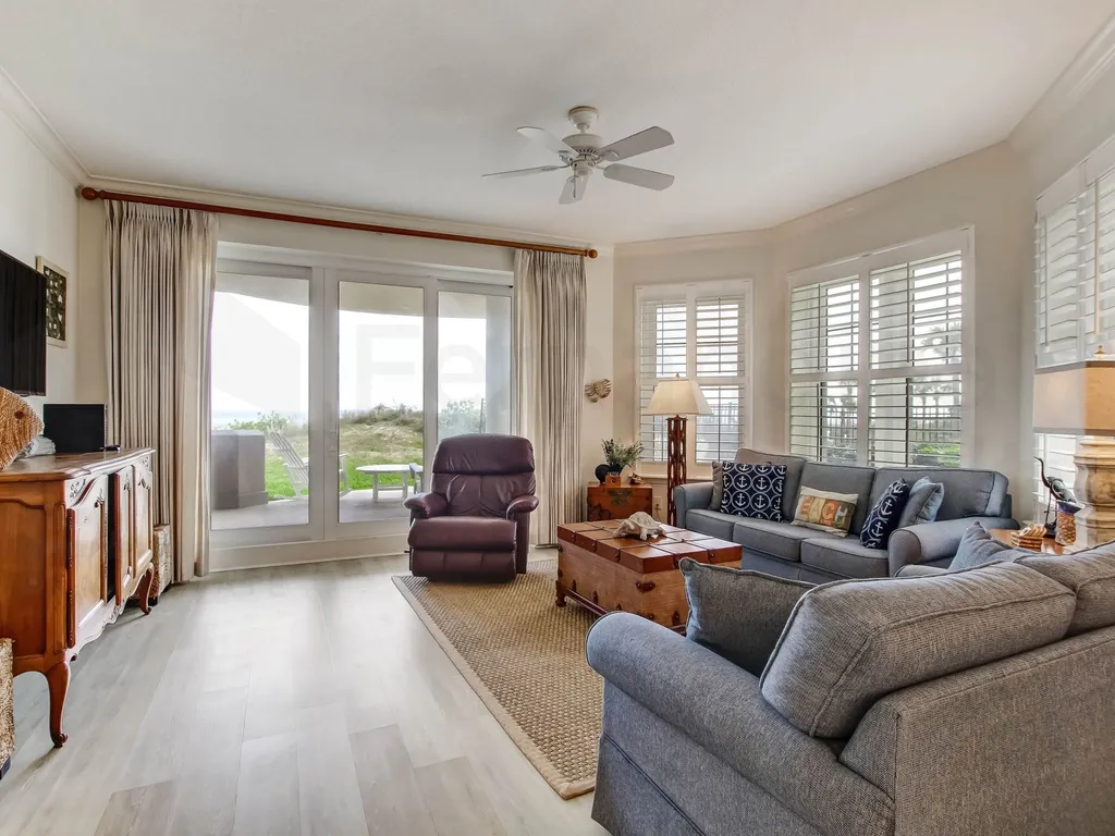 Ocean Place Condo with Direct Access to the Beach