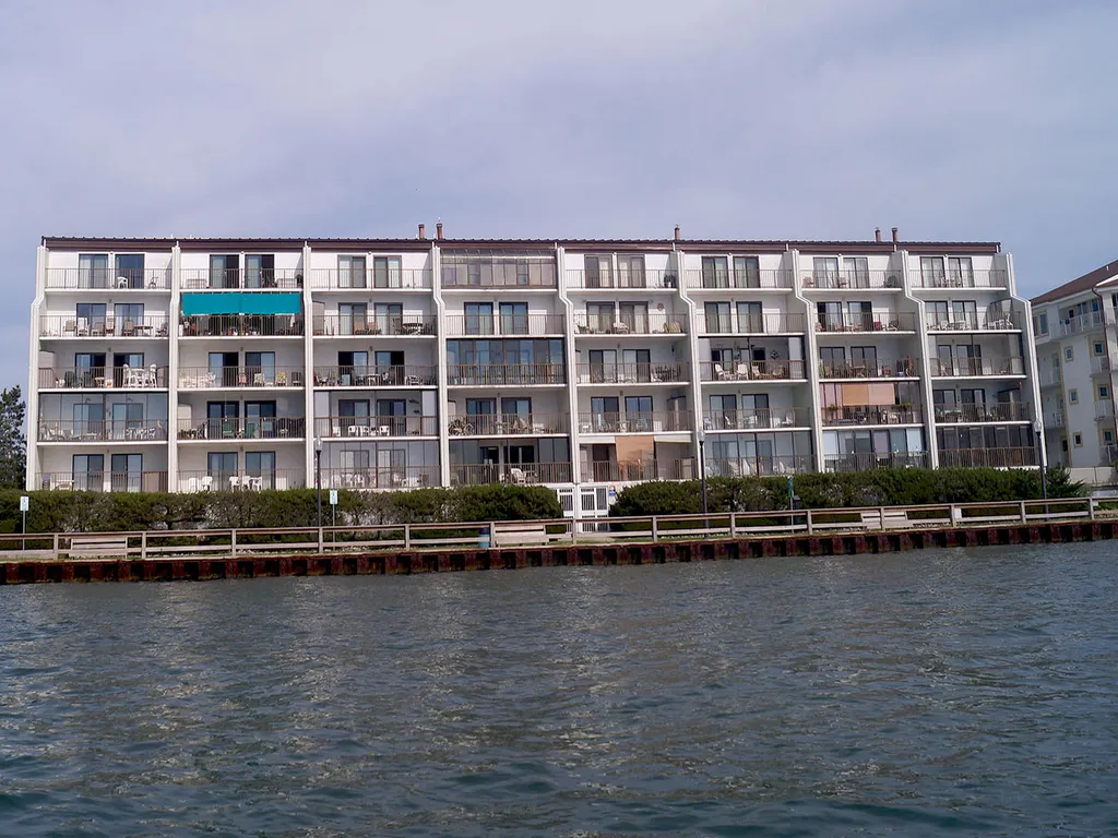 Crab Cove On The Bay 406