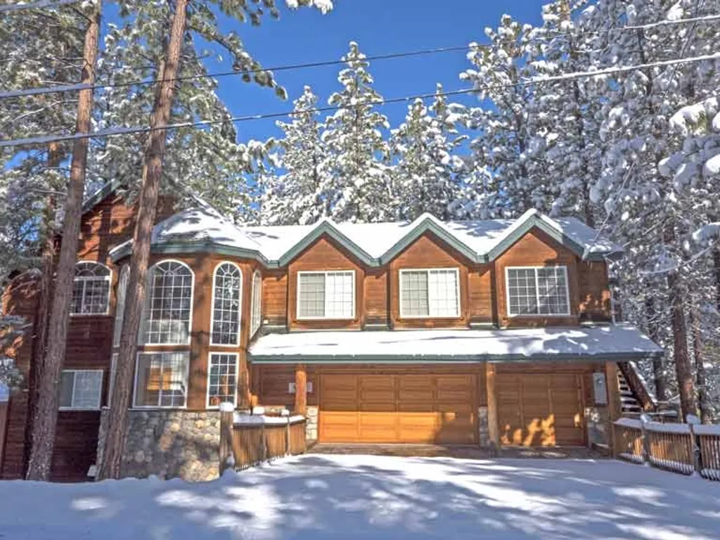 2460 Lupine Trail