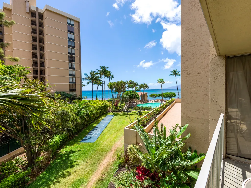 Royal Kahana 220 2 Bedroom Condo